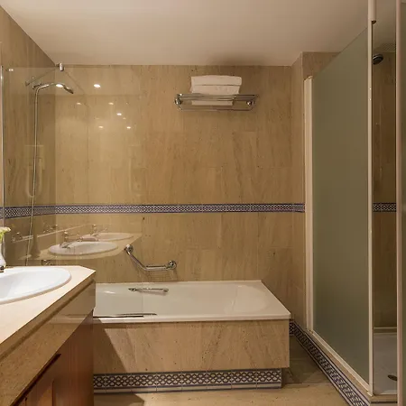 Hotel Crisol Jardines De Kordoba