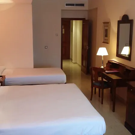 أير 4*